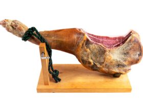 prosciutto intero